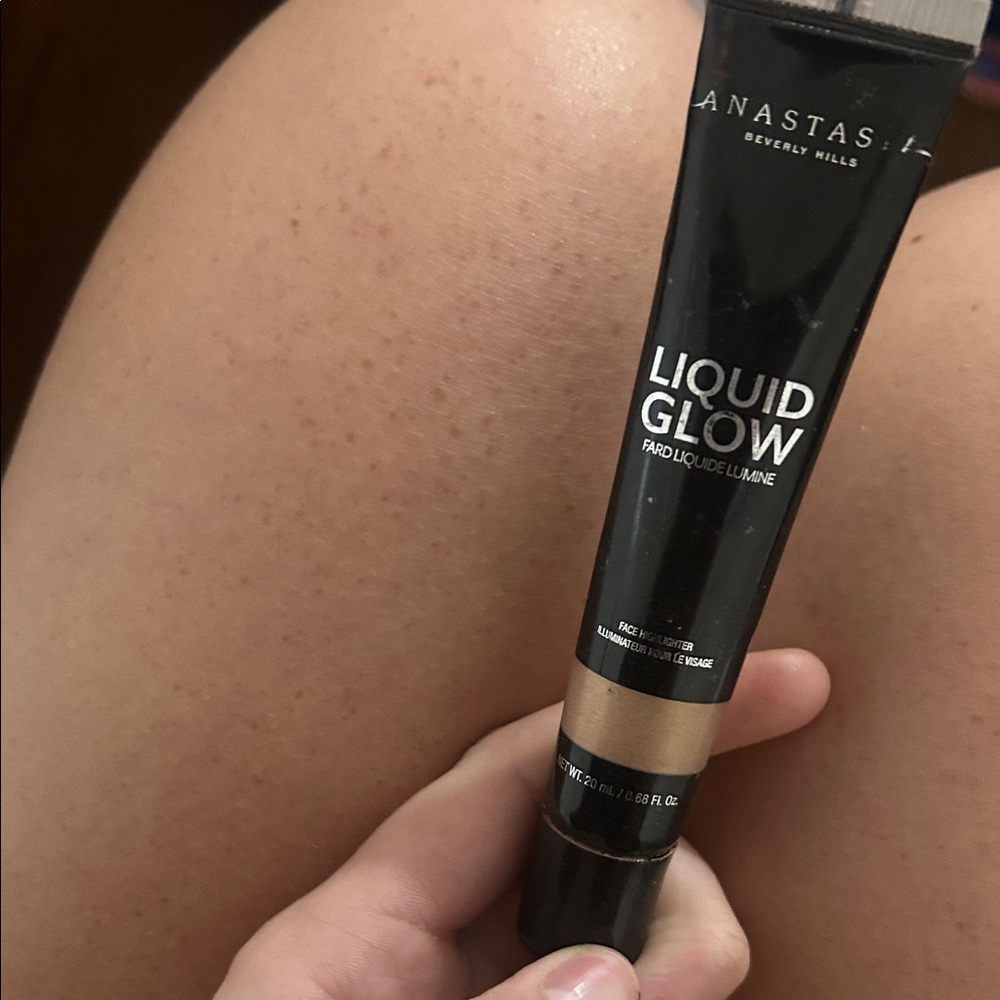 Anastasia Beverly Hills Liquid Glow Highlighter - Radiant Gold